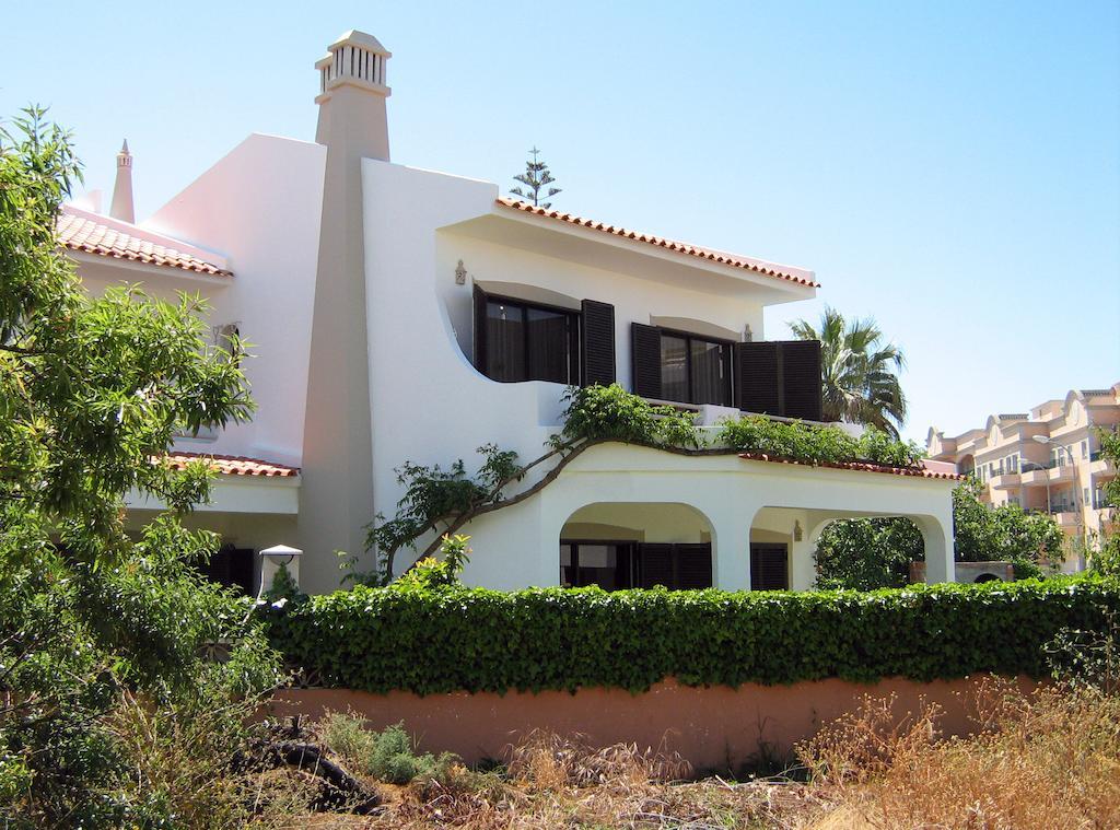 Apartamentos Pinto Quarteira Δωμάτιο φωτογραφία
