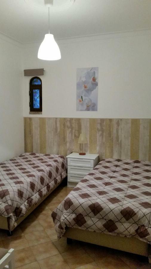 Apartamentos Pinto Quarteira Δωμάτιο φωτογραφία