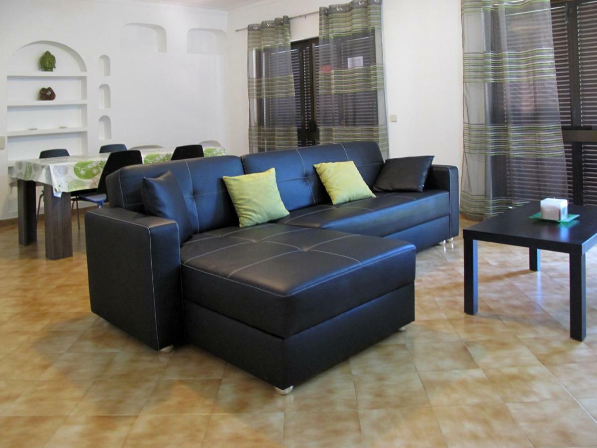 Apartamentos Pinto Quarteira Εξωτερικό φωτογραφία