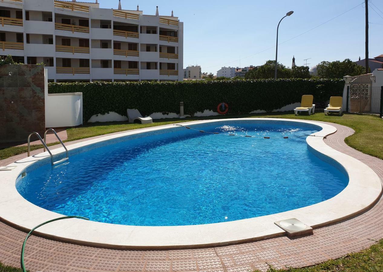 Apartamentos Pinto Quarteira Εξωτερικό φωτογραφία