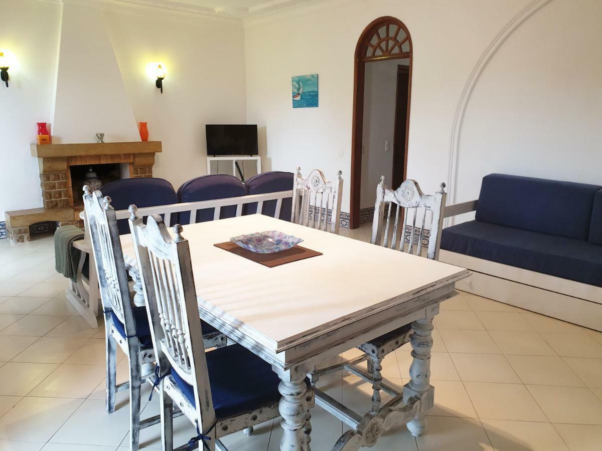 Apartamentos Pinto Quarteira Εξωτερικό φωτογραφία