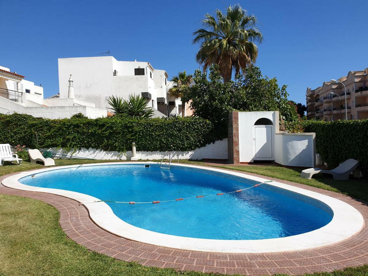 Apartamentos Pinto Quarteira Εξωτερικό φωτογραφία